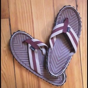 Bearfoot Tire tread flip flops